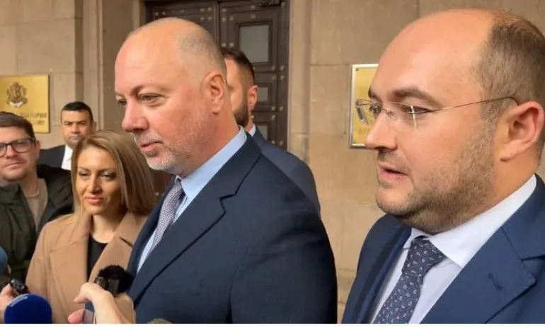 ГЕРБ-СДС поиска от КС да разтълкува правомощията на ВСС: Изпълняваме предизборно обещание на ПП-ДБ - Tribune.bg