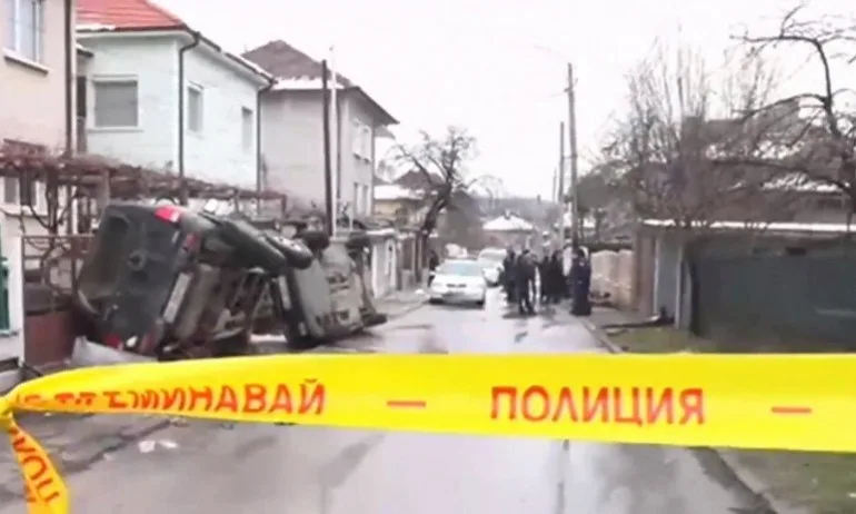 Установена е самоличността на участниците в погрома в Мездра, издирват се - Tribune.bg