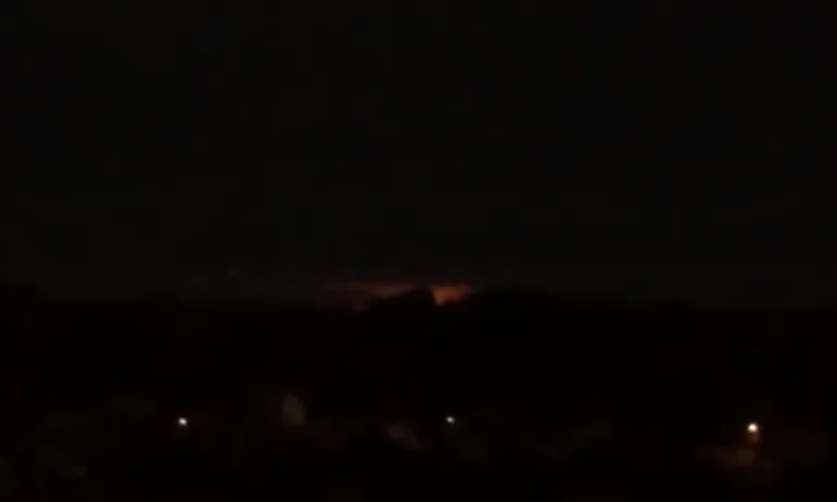 Хиляди евакуирани след експлозия на склад за боеприпаси в Украйна (ВИДЕО) - Tribune.bg