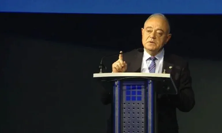 Атанас Атанасов: Зеленски благодари, че не пречим на търговските отношения за оръжията в един бункер - Tribune.bg