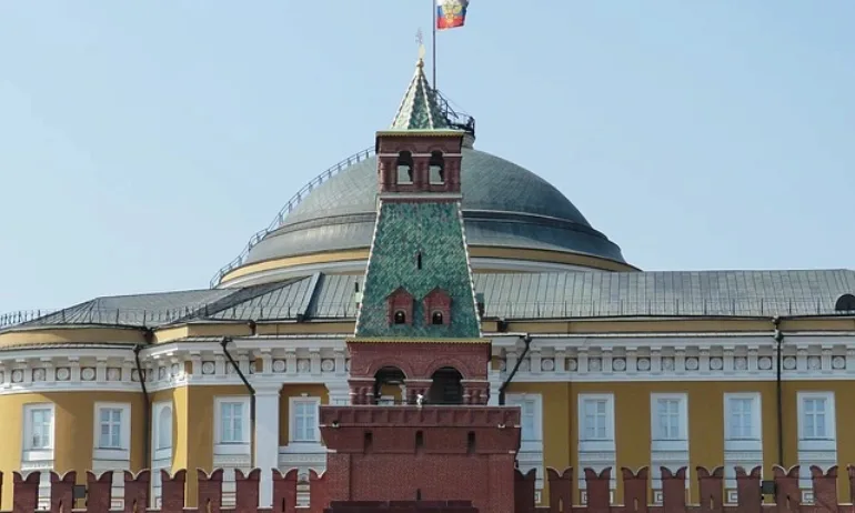 Пиян мъж опита да открадне балсамираното тяло на Ленин - Tribune.bg