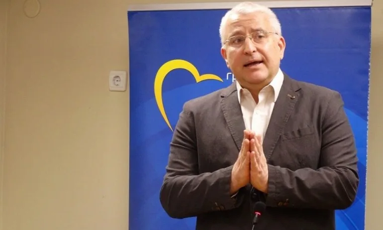 Малинов за пакета Мобилност: Подкрепям превозвачите, полетът ми закъсня фатално - Tribune.bg