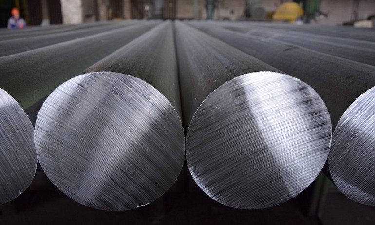 Цената на алуминия с рекорден връх заради ситуацията в Украйна - Tribune.bg