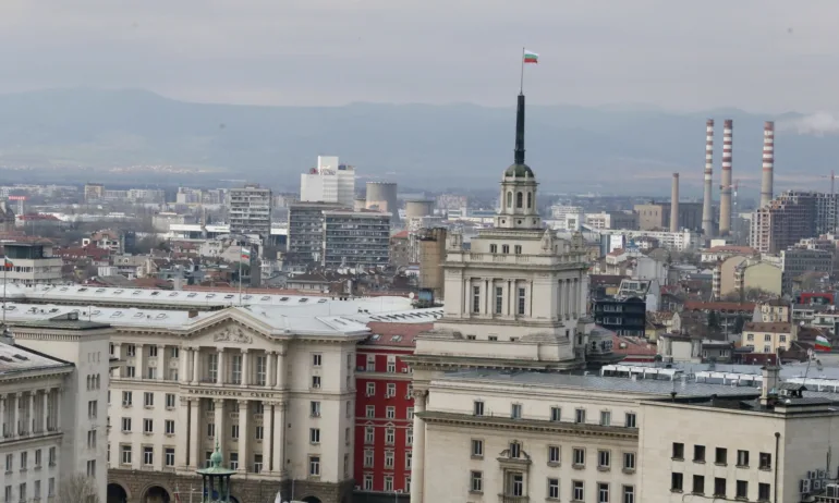 Служебният кабинет внесе в Народното събрание бюджета с 6,4% дефицит - Tribune.bg