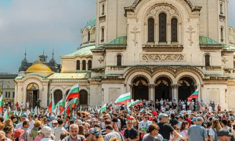 Българската православна църква призова за участие в Похода на семейството - Tribune.bg