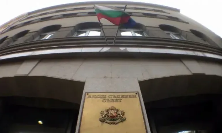 КС решава дали ВСС може да продължи да работи и след края на мандата си - Tribune.bg