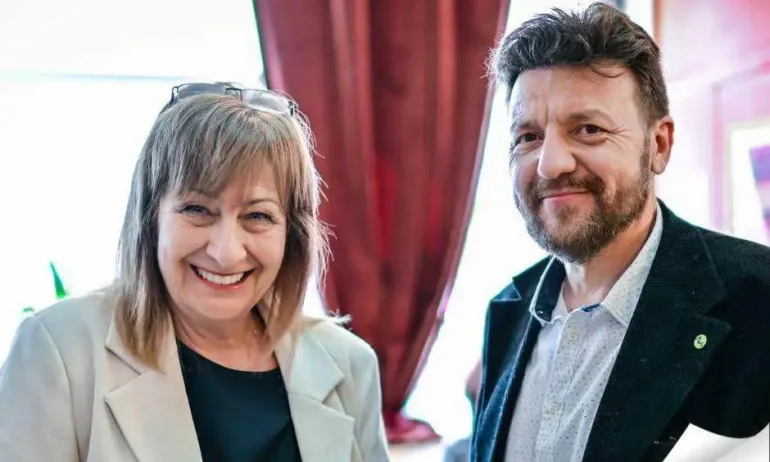 Умнокрасивитет в действие или как се харчат общински пари - Tribune.bg