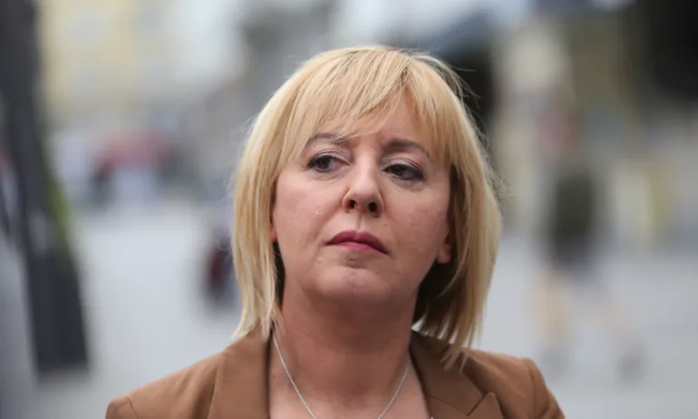 Мая Манолова: В кашата с газа ни вкара правителството на Промяната и шефът на Булгаргаз - Tribune.bg