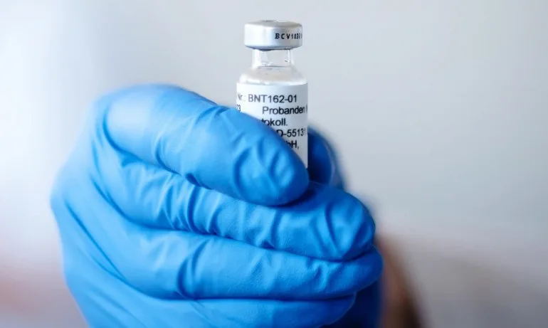 Пристигна втората пратка ваксини срещу COVID-19 - Tribune.bg
