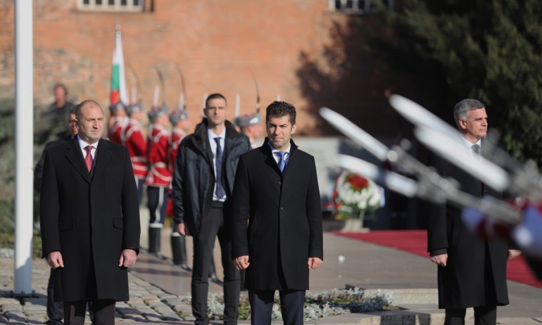 Радев дали трябва още бази на НАТО: Към момента нямаме нужда от нищо, няма ескалация - Tribune.bg