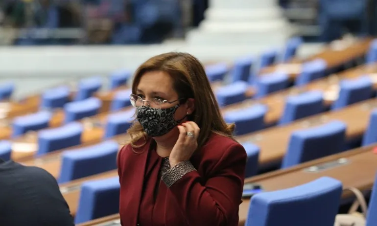 Зорница Русинова е новият председател на Икономическия и социален съвет - Tribune.bg