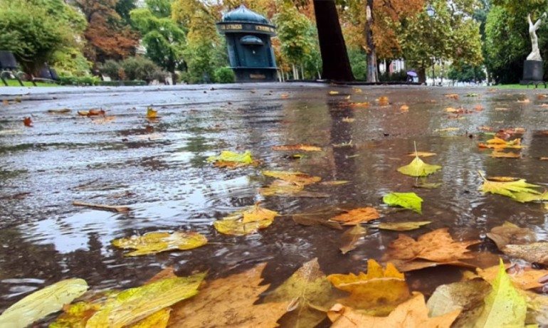 Студен фронт нахлува в страната, температурите спадат драстично - Tribune.bg