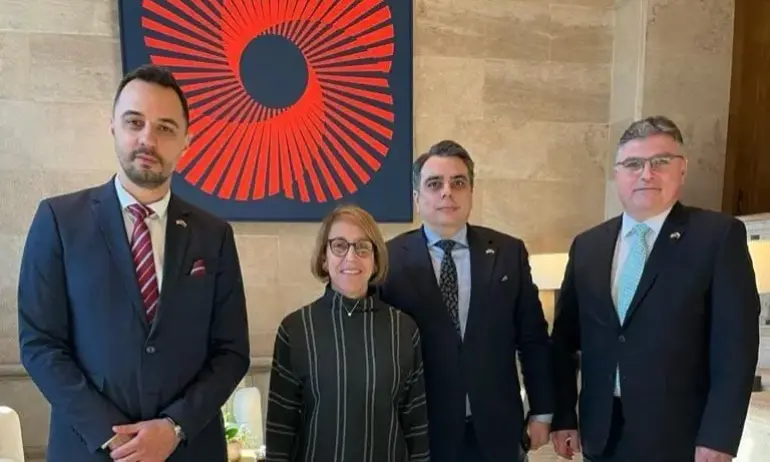 Богданов и Василев търсят американски инвеститори за България - Tribune.bg