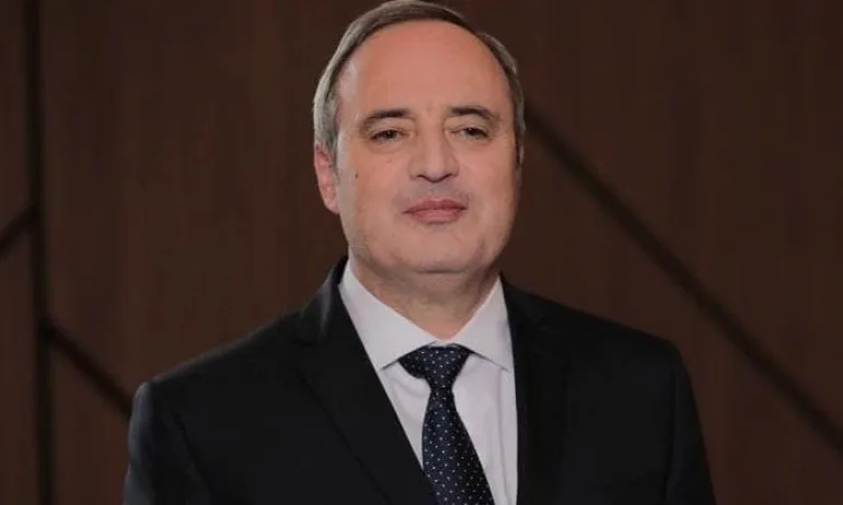 Проф. Анастас Герджиков: В последните дни всички говорят за обединение като мен и дори действащият президент, което никак не му отива - Tribune.bg