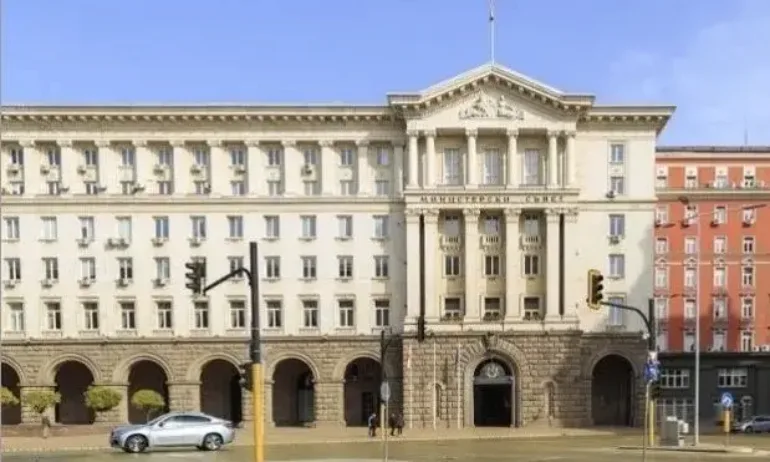 Отпускат 3,5 млн. лв. за ремонт на Зографския манастир в Атон - Tribune.bg