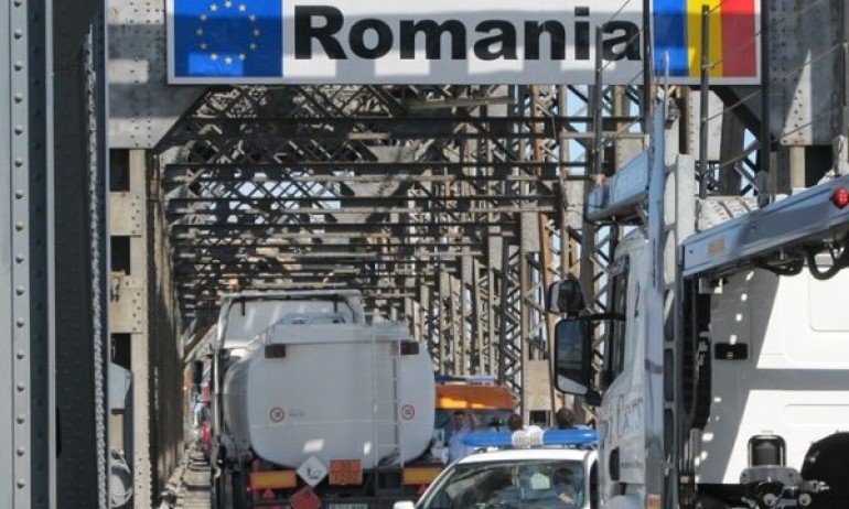 Румъния се готви за бежанска вълна от Украйна - Tribune.bg