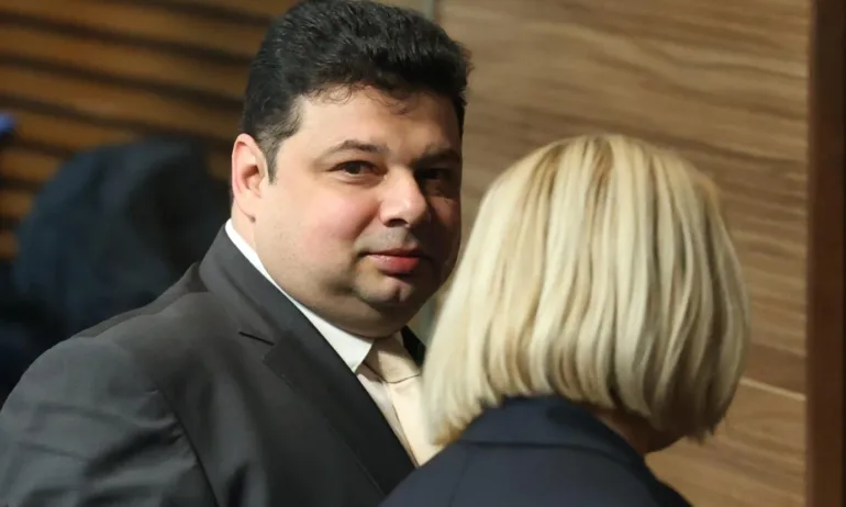 Орлин Колев: Не съм обвързан с определени партии и личности - Tribune.bg