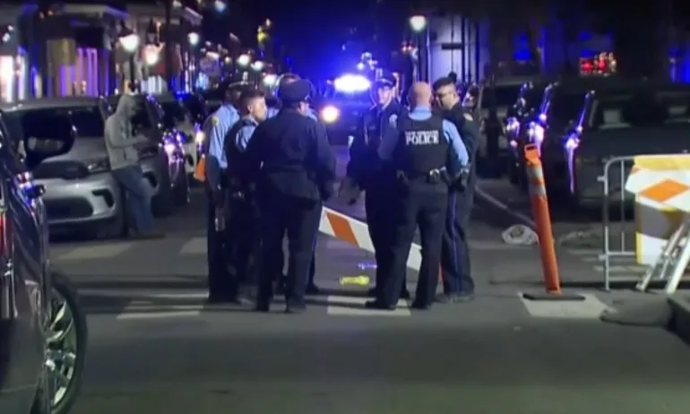 Американец вряза пикап в новогодишна тълпа: има 10 жертви и 35 ранени - Tribune.bg