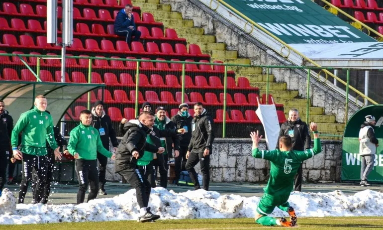 Всички в Ботев (Враца) са здрави - Tribune.bg