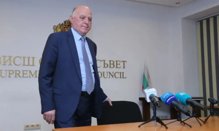 Магдалинчев: Процедурата по смяна на главния прокурор e доста сложна - Tribune.bg