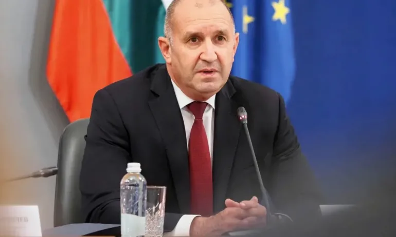 Румен Радев за конфликта в Банско: Чуждестранните политици да се запознаят с фактите преди да коментират страната ни - Tribune.bg