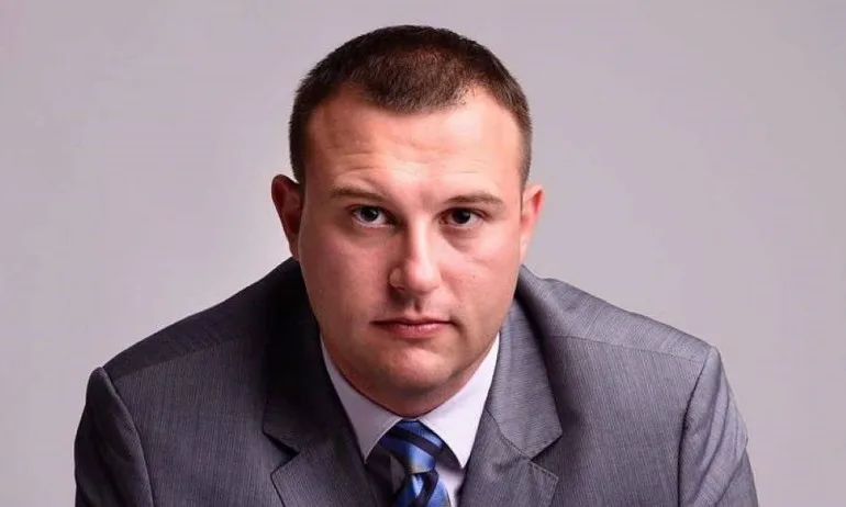 Практиката малобройни олигофрени да блокира Орлов мост трябва да бъде преустановена - Tribune.bg