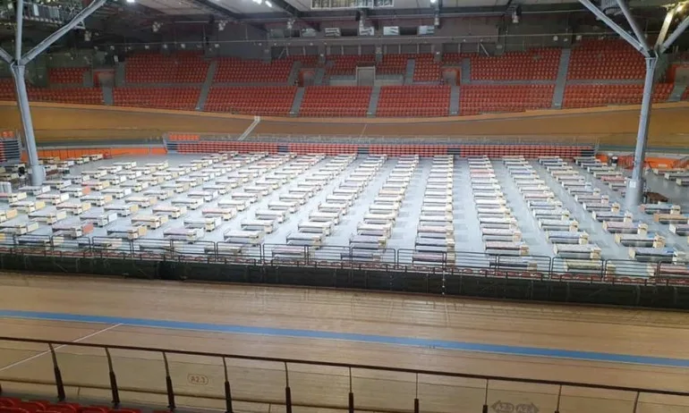 И зала Колодрума в Пловдив вече е полева болница - Tribune.bg
