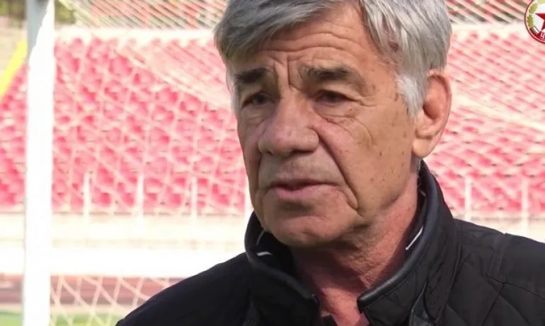 Оперираха легенда на ЦСКА, фенове дариха кръв - Tribune.bg