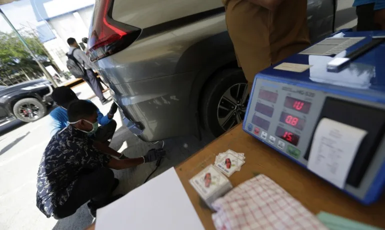 Бойко Рановски: От 12 юли нови стикери на колите ще показват вредните емисии - Tribune.bg