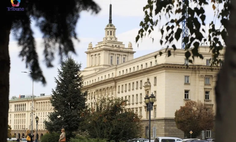 Ръст на доверието в институциите и по-голяма подкрепа за правителството - Tribune.bg