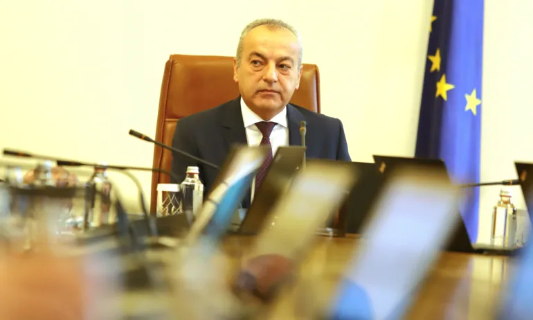 Гълъб Донев свиква среща с трима министри относно Шенген - Tribune.bg