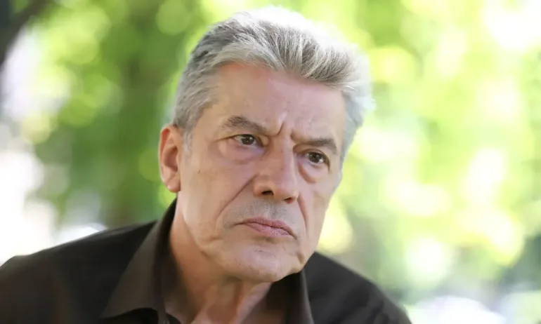 Скръбна вест: Почина политологът доц. Антоний Гълъбов - Tribune.bg