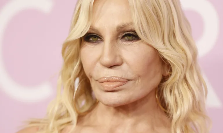 Prada иска да купи Versace, Донатела Версаче подаде оставка - Tribune.bg