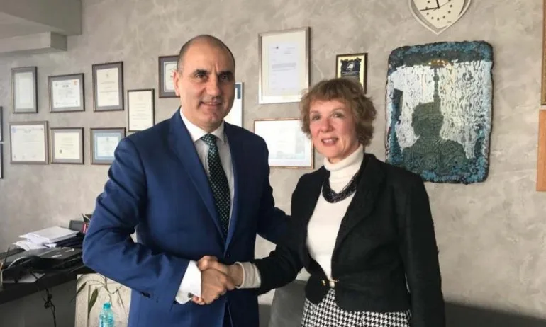 Цветанов покани холандски депутати да видят как охраняваме границата - Tribune.bg