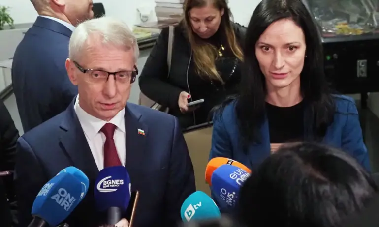 Анализатори: ГЕРБ трябва да вземе Външно министерство, Мария Габриел може да съвместява постовете - Tribune.bg