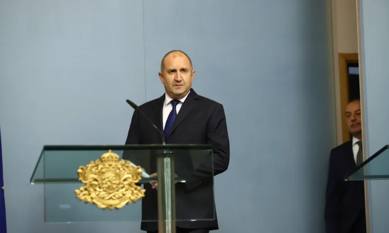 Радев свиква парламента на 19 октомври - Tribune.bg