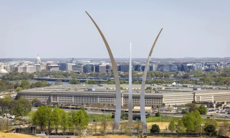 САЩ одобри продажбата на бронетранспортьори за България - Tribune.bg