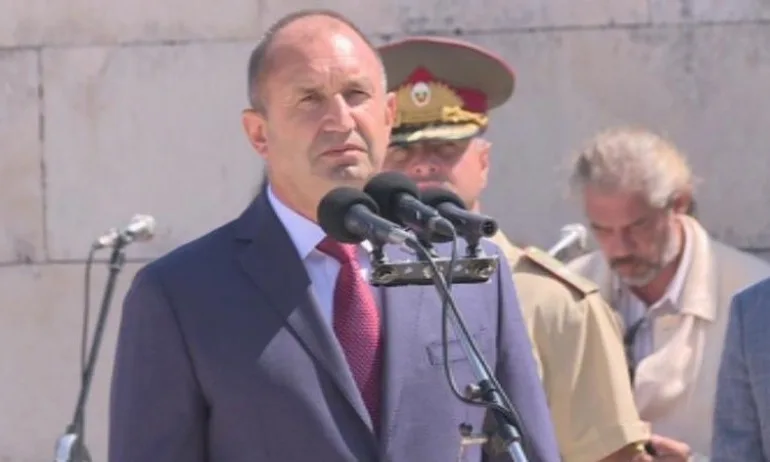 От Шипка: Радев обвини Борисов, че правел интриги - Tribune.bg