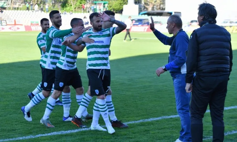 Черно море без капитана си срещу Левски - Tribune.bg