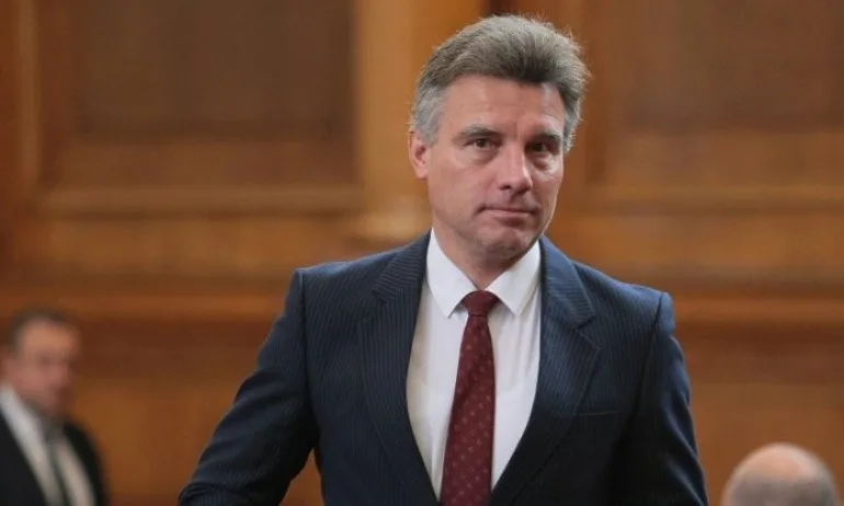 Проф. Иво Христо напуска политиката, за да остане верен на себе си - Tribune.bg