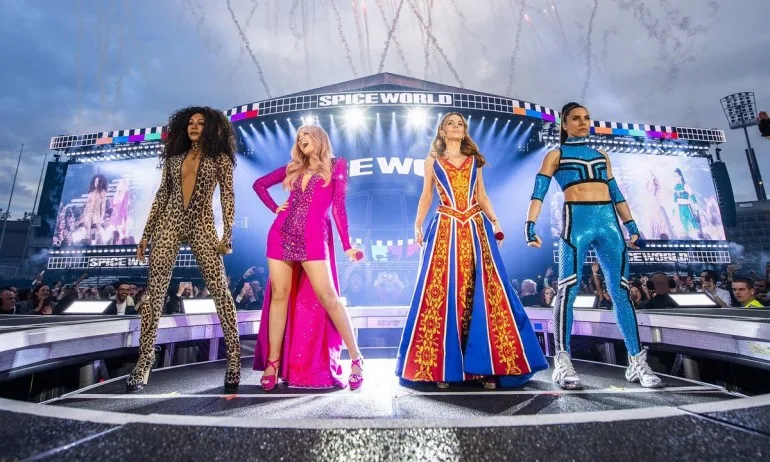 Започна турнето на Спайс гърлс - Tribune.bg