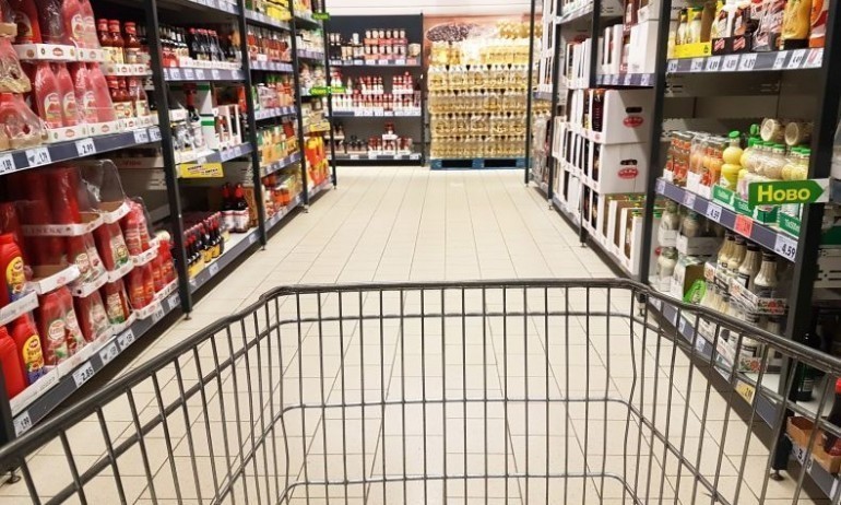 Рекордна цена на олиото- стигна 6.20 лв. за литър в Благоевград - Tribune.bg