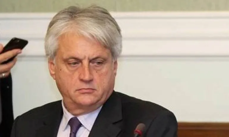 Рашков без покана за новото служебно правителство и евентуална партия на Василев и Петков - Tribune.bg