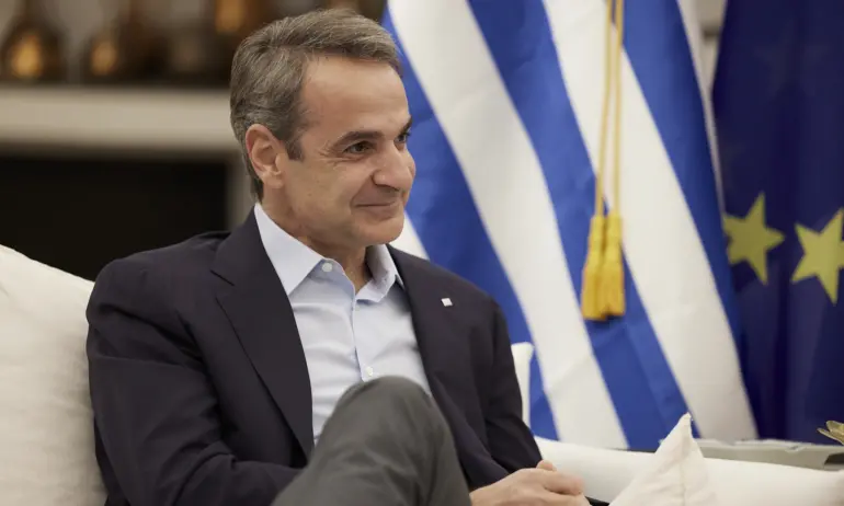 Гърция планира да повиши инвестиционния праг за т. нар. златни визи на 800 000 евро - Tribune.bg