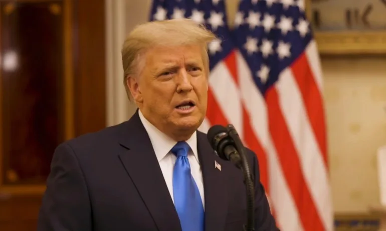 Внесоха обвинителния акт за импийчмънт на Тръмп в Сената - Tribune.bg