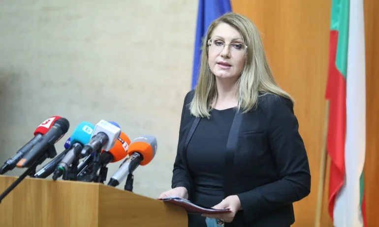 Десислава Ахладова се връща в Софийския областен административен съд - Tribune.bg
