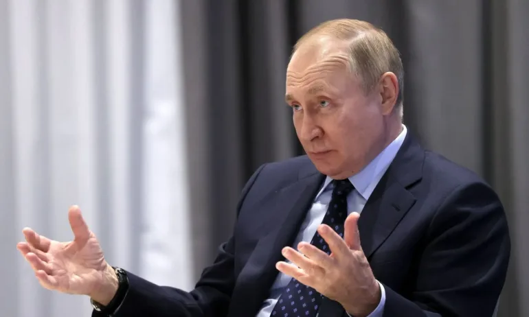 Руският президент Путин не променя навиците си - днес провежда годишната си пресконференция - Tribune.bg