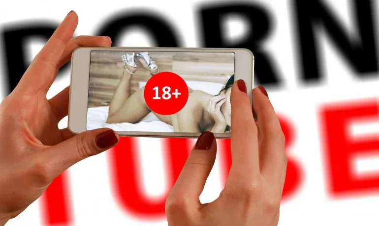 В цял свят: Pornhub пуска платеното си порно безплатно за седмица - Tribune.bg