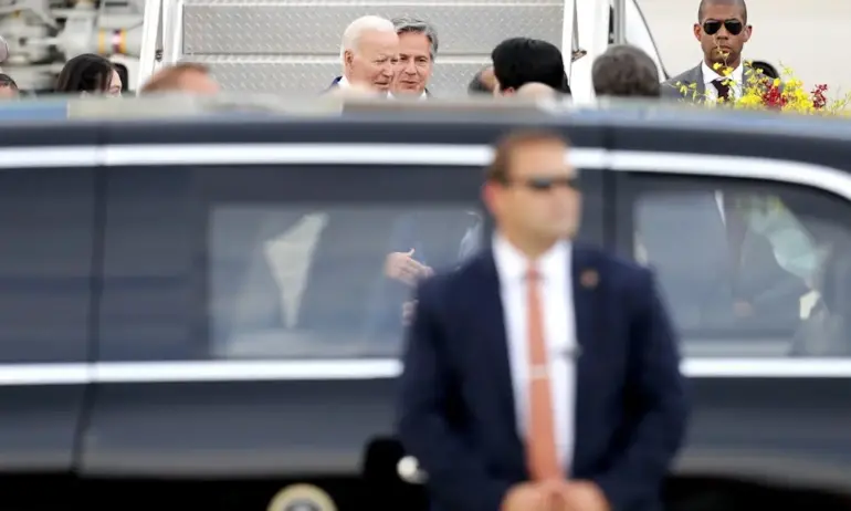 Байдън и Сталин се ръкуваха на G20 - Tribune.bg