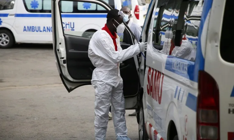 Кот ДИвоар утре ще съобщи дали загиналите при падането на хеликоптер са българи - Tribune.bg